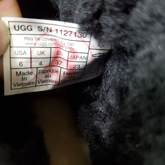 UGG Women's Classic Double Bow Mini Black Suede Ankle Boots Size 6 NWOT - Picture 10 of 13